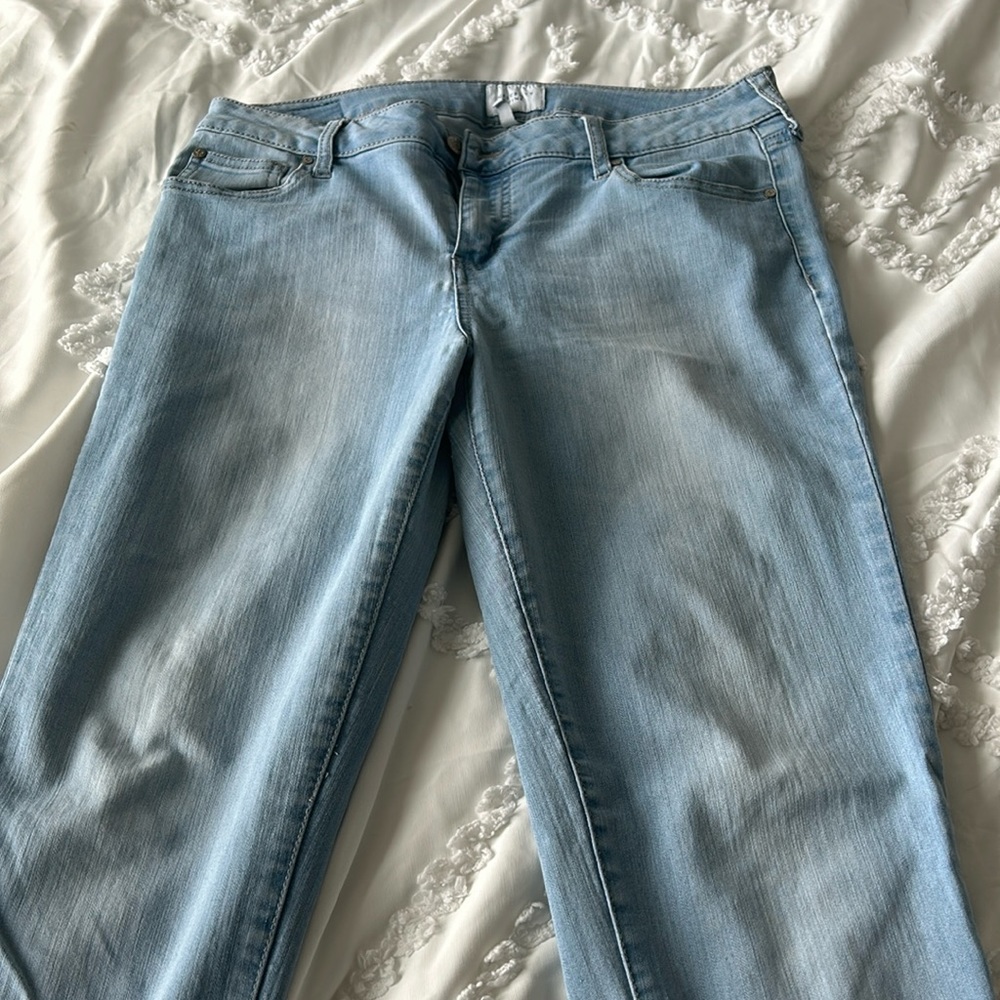 Light wash celebrity pink skinny jeans 13/31